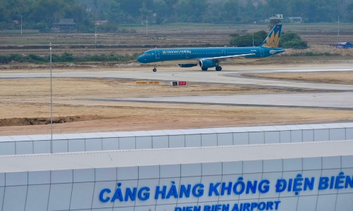 Vietnam Airlines mở đường bay thẳng TP.HCM - Điện Biên
