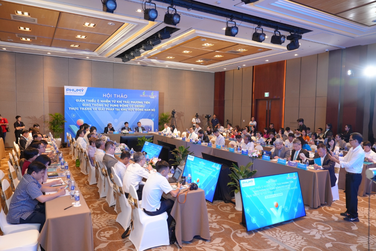 Toàn cảnh hội thảo.