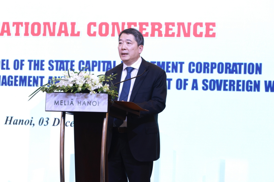 Thứ trưởng Bộ Tài chính Cao Anh Tuấn phát biểu tại hội thảo.