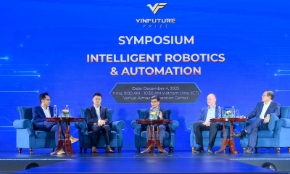Các nhà khoa học chia sẻ tại tọa đàm “Robot và Tự động hóa Thông minh”
