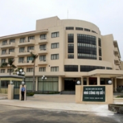 Quy định đối tượng được thuê nhà ở công vụ sau sắp xếp đơn vị hành chính