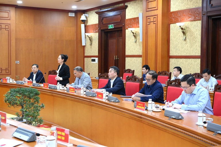 Các đại biểu dự buổi làm việc.&nbsp; Ảnh: Đăng Khoa