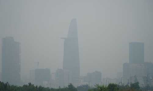 Áp lực khí thải động cơ diesel tại các siêu đô thị và bài toán giảm phát thải