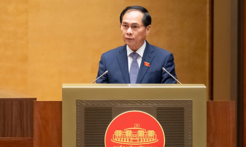 Nghiên cứu triển khai xây dựng cao tốc Vinh - Thanh Thủy, hình thành trục kết nối Đông-Tây