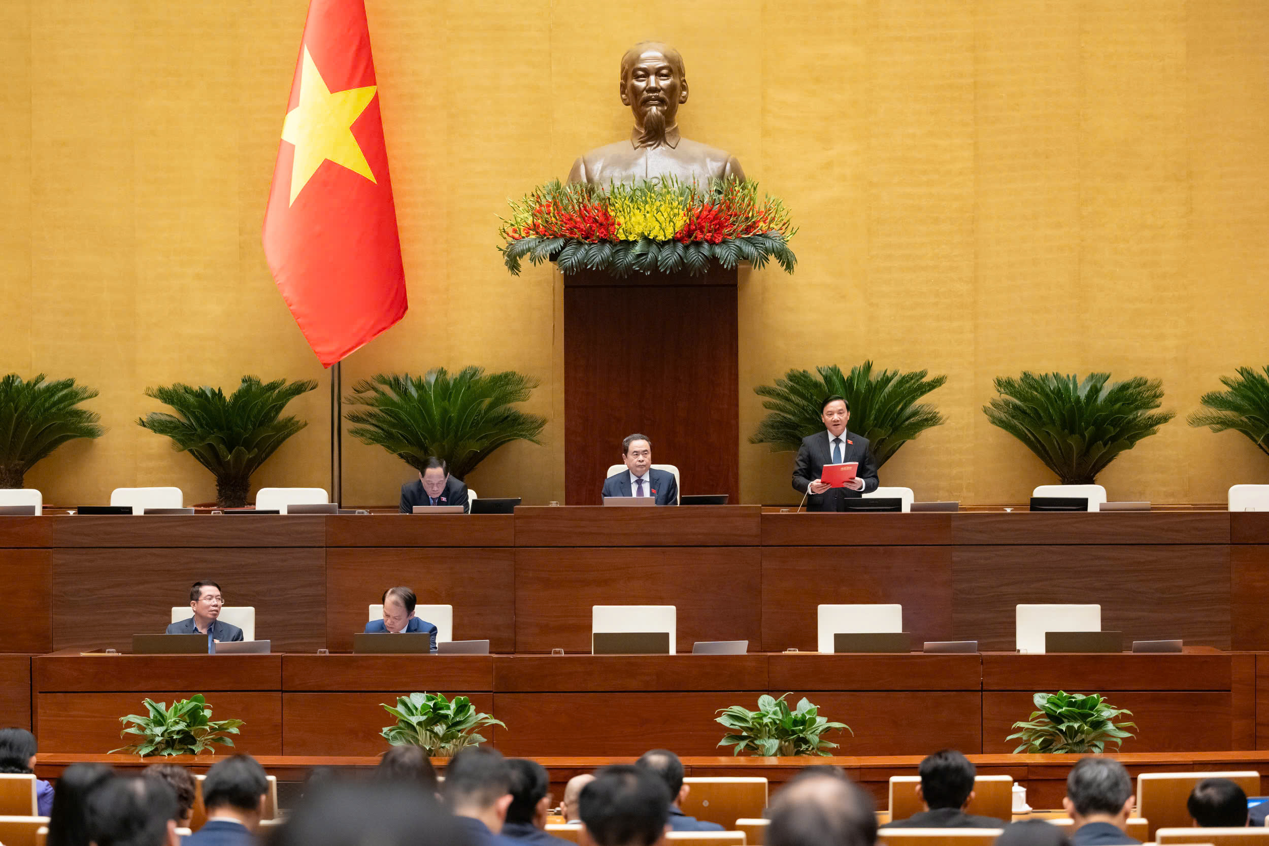 Quốc hội thông qua Luật sửa đổi, bổ sung một số điều của Luật Lý lịch tư pháp