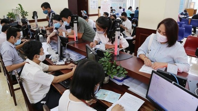 Chính phủ đề nghị xử lý vướng mắc, khó khăn khi vận hành chính quyền 2 cấp 