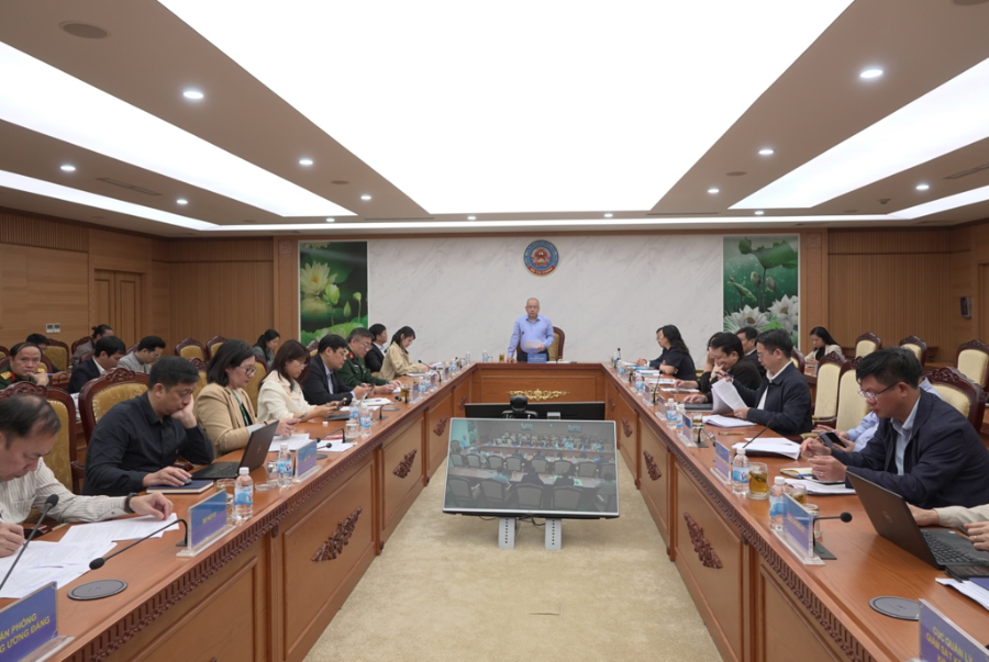 Thứ trưởng Đỗ Thành Trung phát biểu tại điểm cầu Bộ Tài chính. Ảnh: BTC