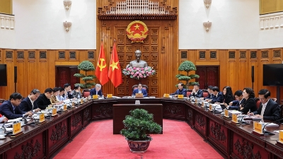  Mechanismas for  free trade zones and a national energy center to be finalized