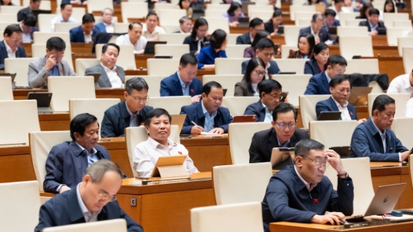 Luật Thi hành án dân sự (sửa đổi): Ngân hàng không được trì hoãn việc phong tỏa tài khoản