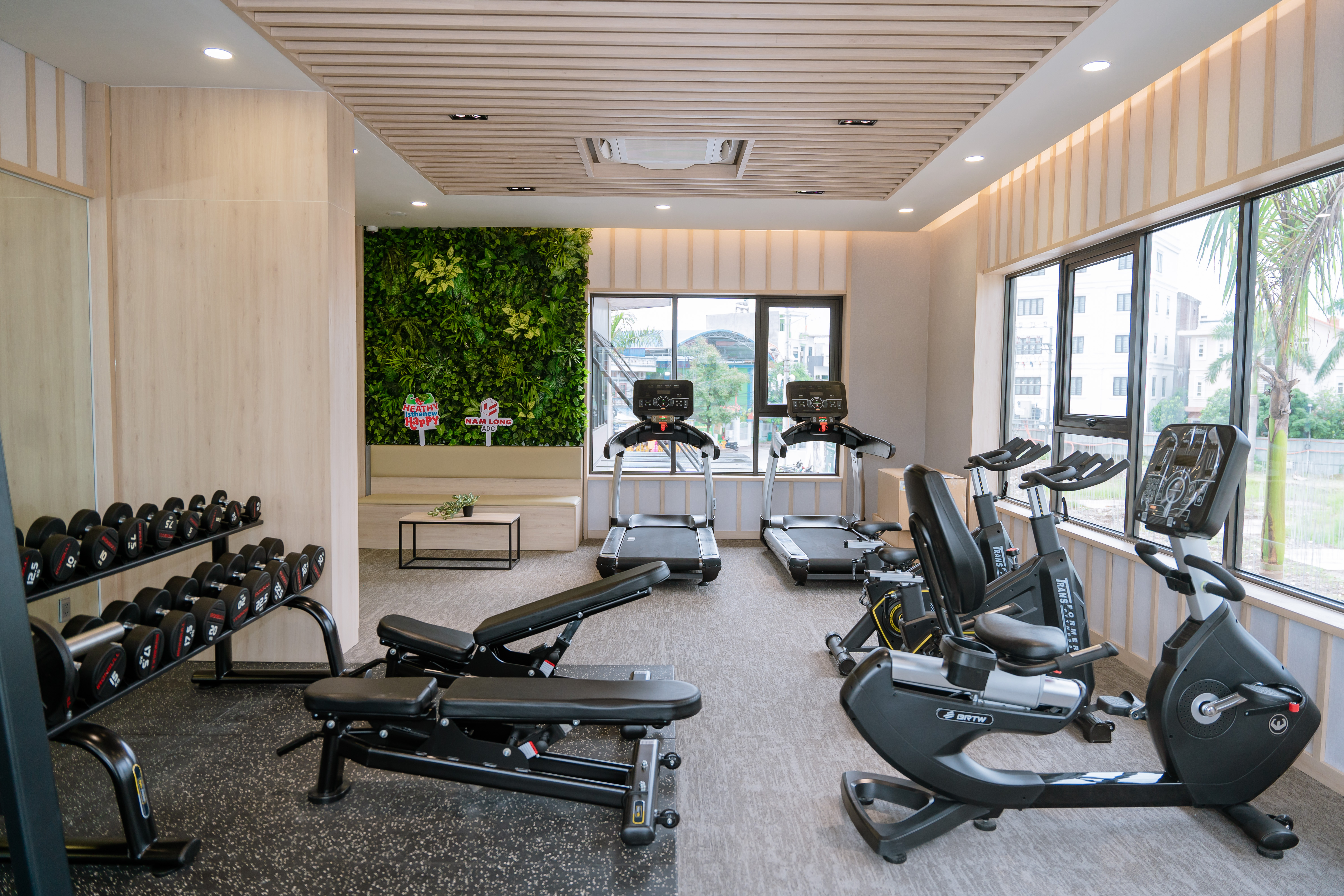 Giải bài toán “khát” căn hộ vừa túi tiền: EHome với mức giá chỉ từ 1,7 tỷ đồng tại Expo Nam Long Journey 2025 - Ảnh 1