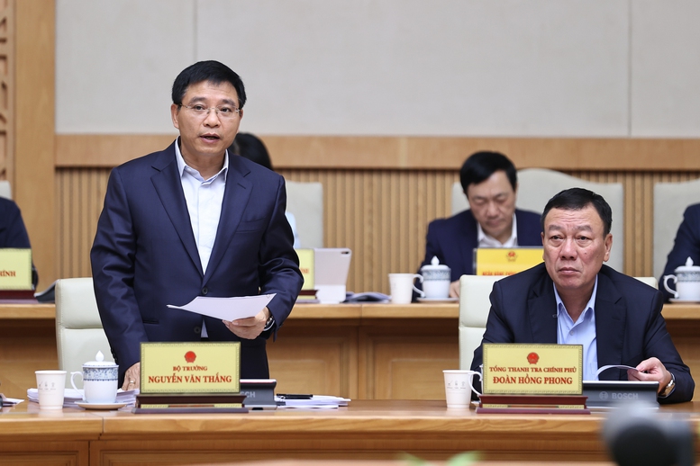 Bộ trưởng Bộ Tài chính Nguyễn Văn Thắng phát biểu - Ảnh: VGP