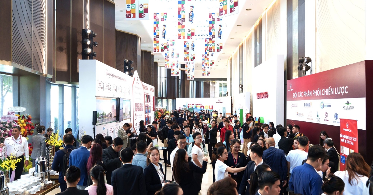 Hàng ngàn lượt khách tham dự, không khí giao dịch bùng nổ trong ngày thứ 2 chuỗi sự kiện Nam Long 2025