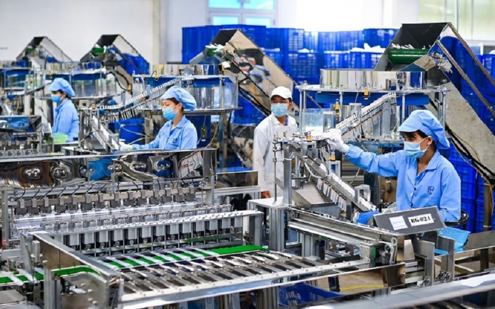 Doanh nghiệp đẩy mạnh sản xuất đã tạo đà tăng trưởng bứt phá cho sản xuất công nghiệp.