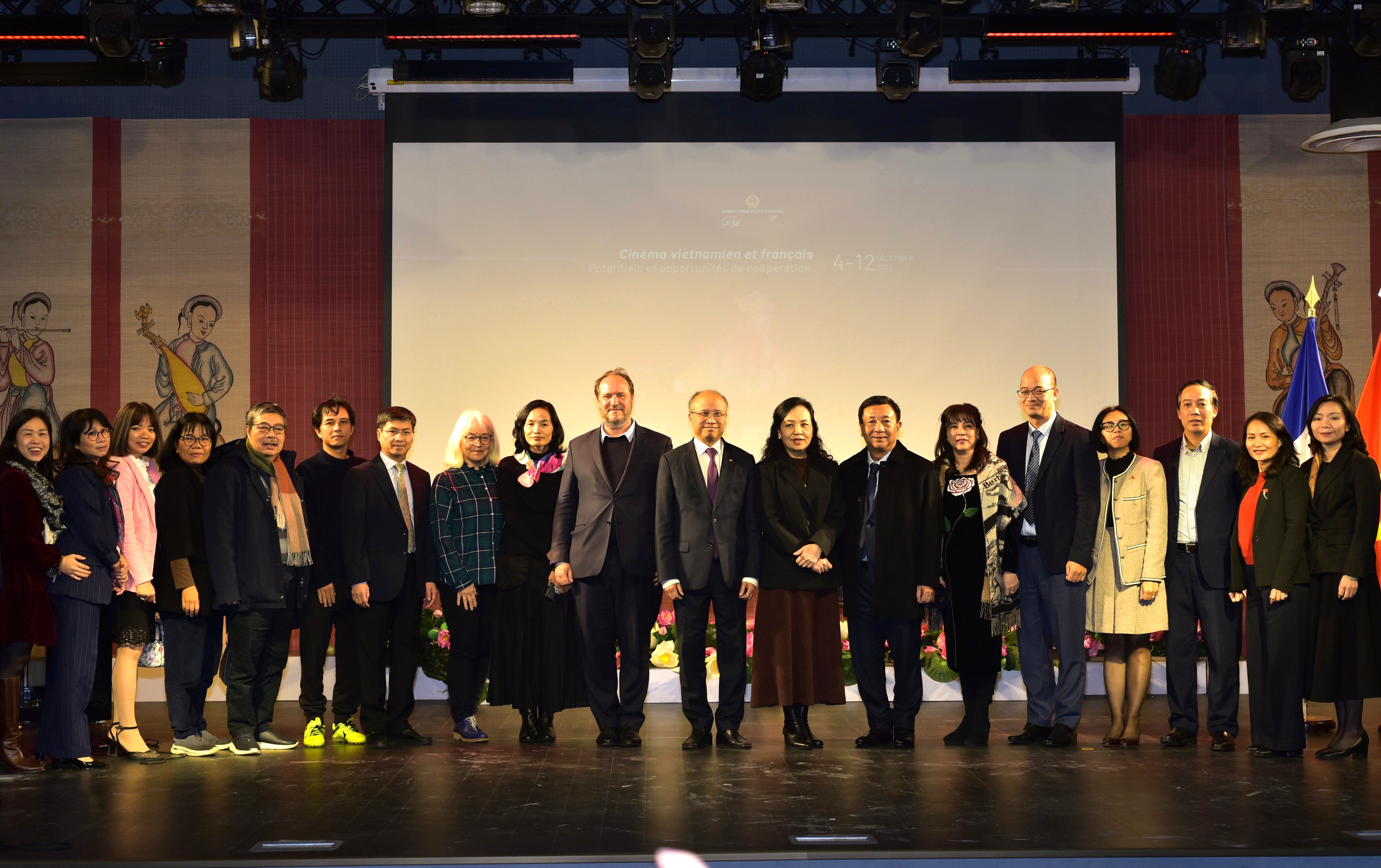 Tọa đàm đã góp phần thúc đẩy giao lưu văn hóa và tăng cường hợp tác Việt Nam - Pháp.