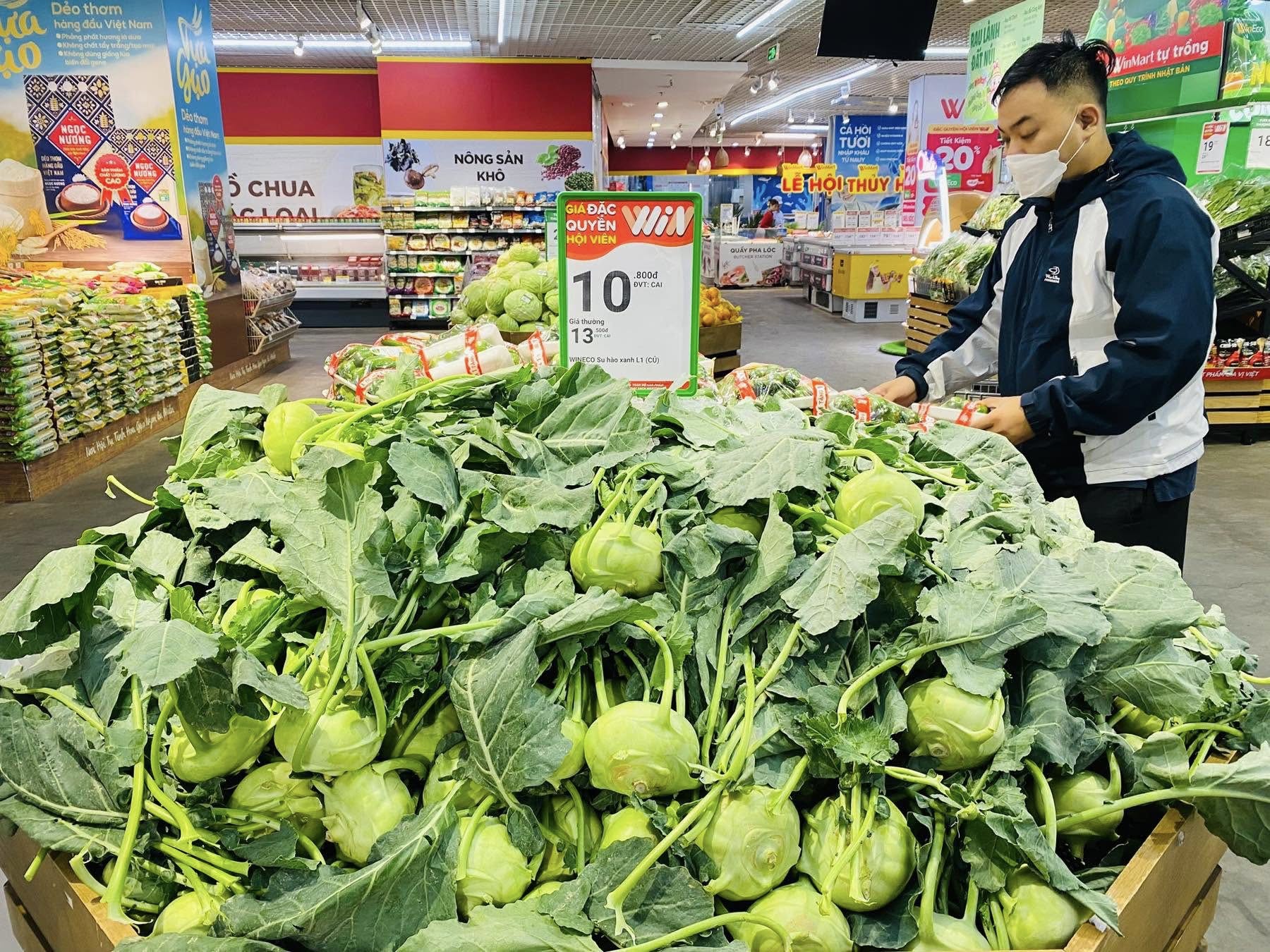 Các đơn vị bán lẻ tập trung ưu tiên dự trữ nhóm hàng tiêu dùng thiết yếu.