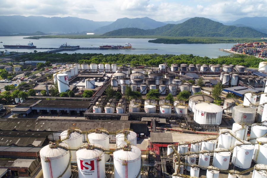 Brazil sở hữu nguồn năng lượng dồi dào, lưới điện quốc gia liên thông. Ảnh: Stolthaven Terminals