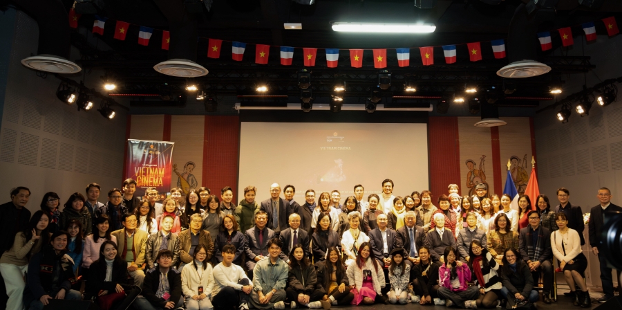 Toàn cảnh buổi gặp gỡ và giao lưu.