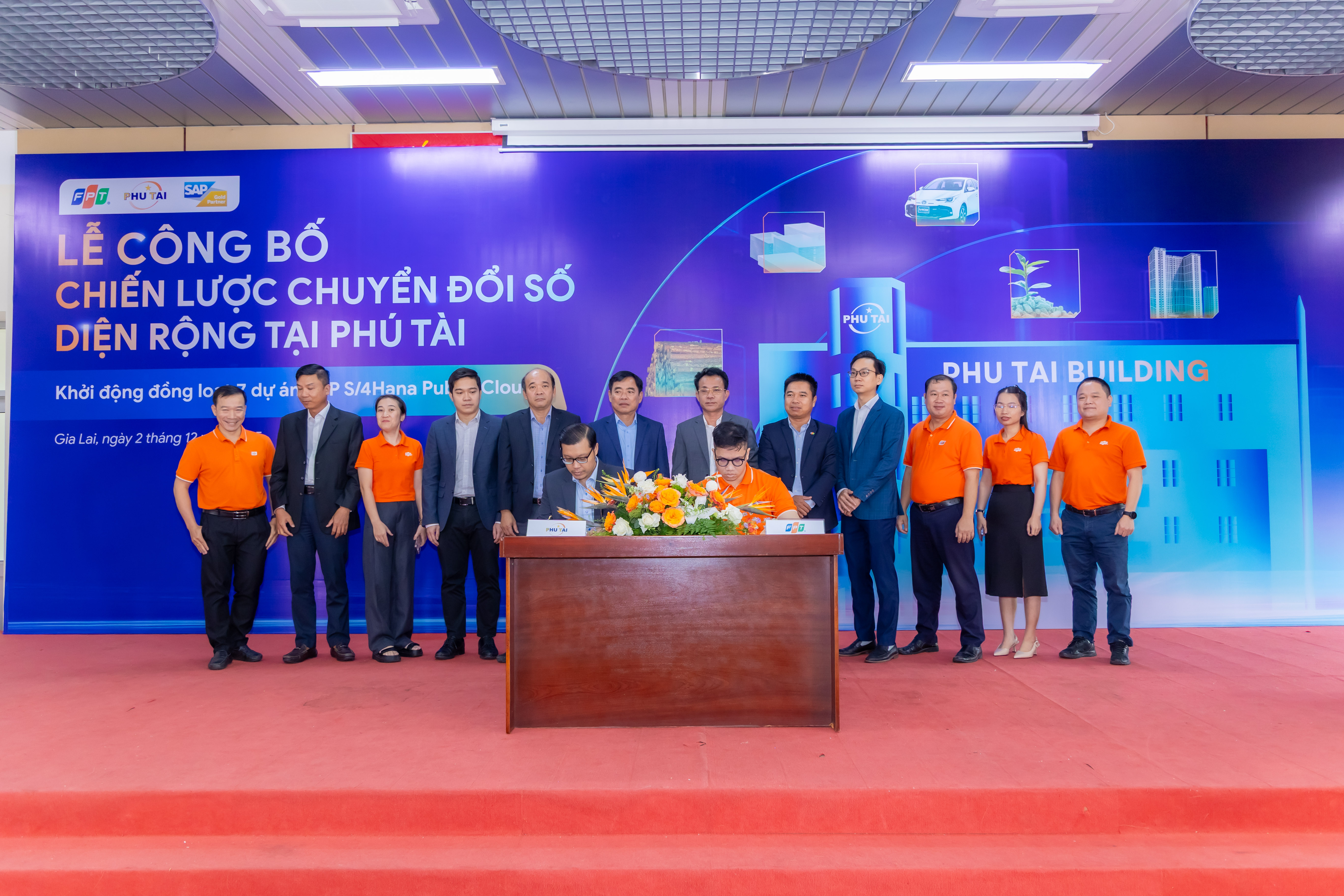 Lễ công bố chiến lược chuyển đổi số toàn diện và khởi động dự án triển khai SAP S/4HANA Public Cloud tại 07 đơn vị thành viên chủ lực trong lĩnh vực đá và gỗ.