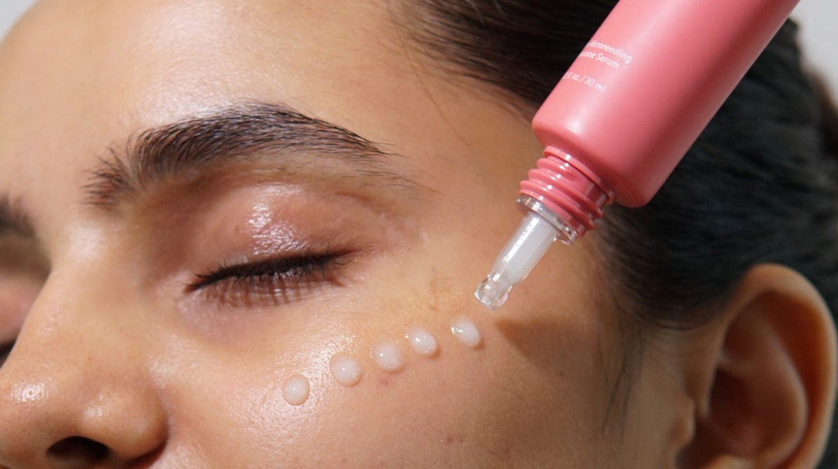 Khi da còn cảm giác căng, rát hoặc nhạy cảm, bạn chỉ nên sử dụng các sản phẩm chăm sóc da dịu nhẹ.&nbsp;