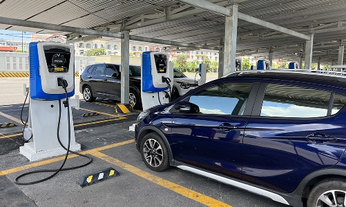 Quy định mới về giá bán điện cho trạm sạc xe điện