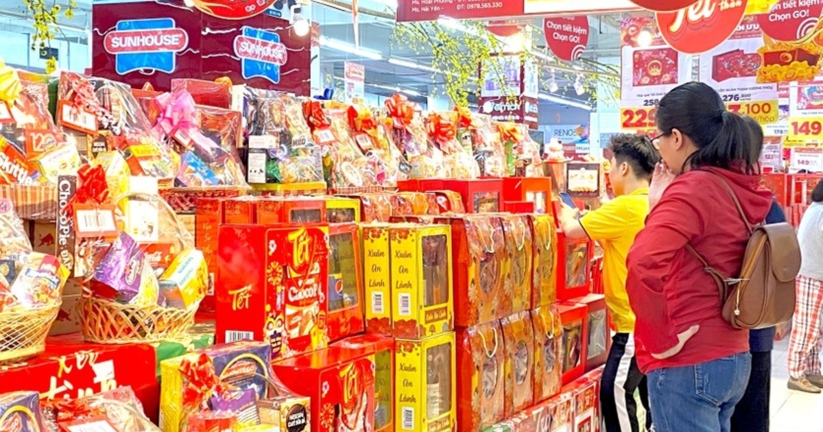 Ổn định thị trường Tết 2026: Hà Nội tăng 10% - 20% lượng hàng hoá dự trữ