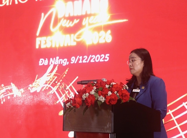 Phó Chủ tịch UBND TP. Đà Nẵng Nguyễn Thị Anh Thi phát biểu tạị họp báo. Ảnh Ngô Anh Văn