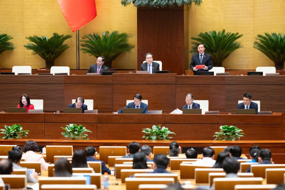 Đoàn Chủ toạ điều hành phiên họp.&nbsp; Ảnh: Quốc hội.