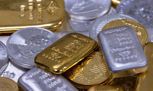 Giá vàng tăng vượt 4.200 USD/oz, SPDR Gold Trust bán ròng