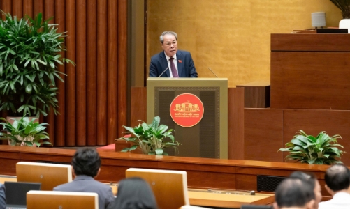 Quốc hội thông qua Luật Hoạt động giám sát của Quốc hội và Hội đồng nhân dân (sửa đổi)