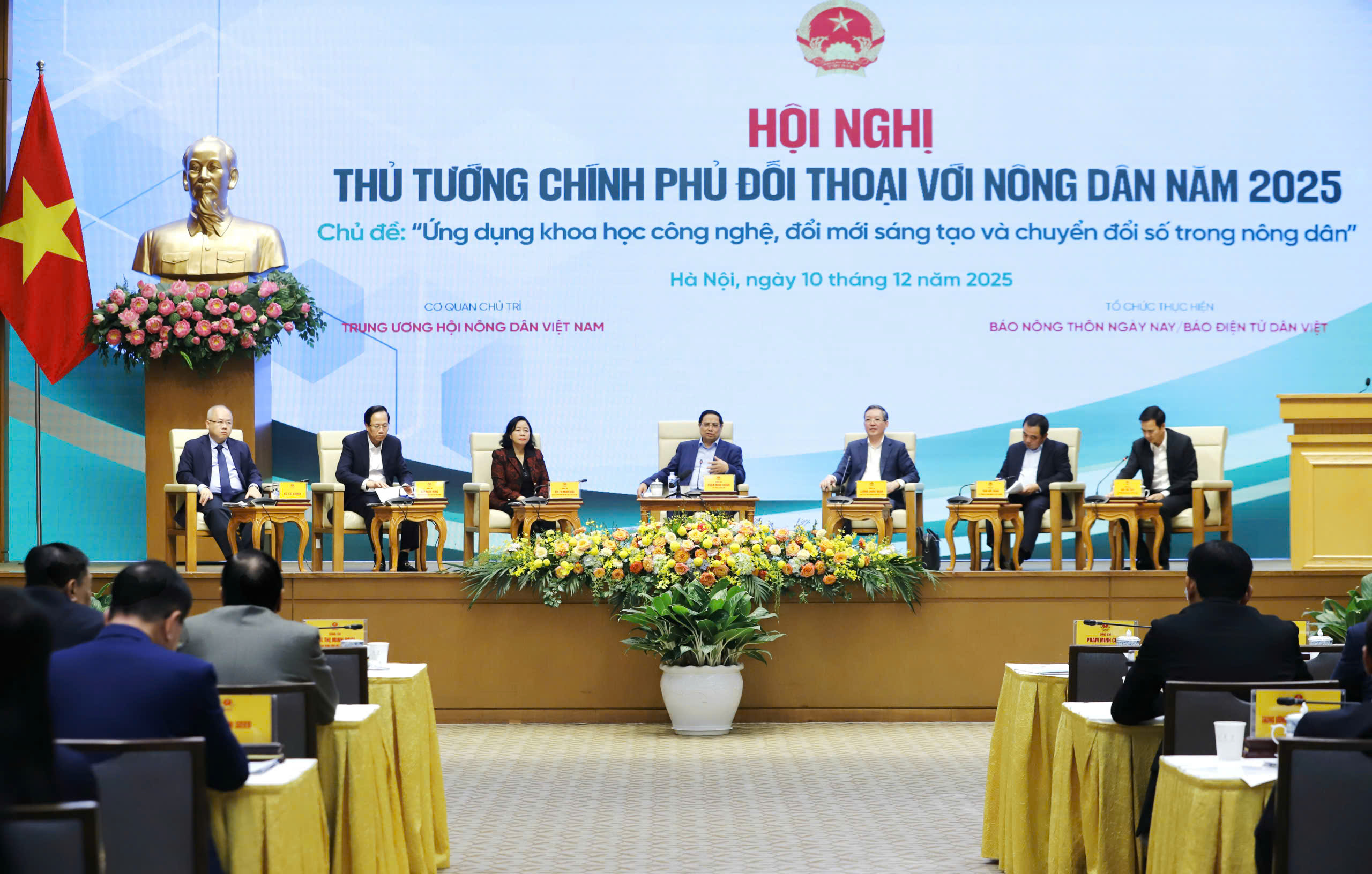 Hội nghị Thủ tướng đối thoại với nông dân.