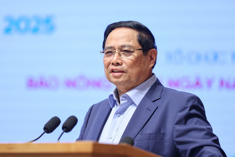 Phát biểu khai mạc Hội nghị, Thủ tướng đánh giá cao chủ đề cuộc đối thoại về khoa học công nghệ, đổi mới sáng tạo, chuyển đổi số . Ảnh: VGP.