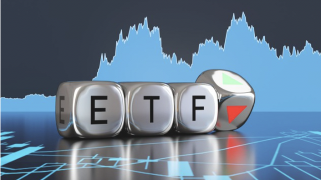 Các quỹ ETF tiếp tục dồn tiền vào cổ phiếu Việt Nam