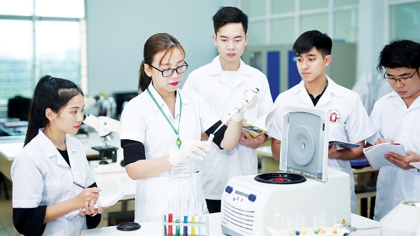 Quốc hội thông qua Luật Giáo dục đại học (sửa đổi)