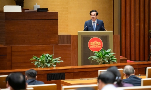 Thông qua Luật Viên chức (sửa đổi): Viên chức được góp vốn, điều hành doanh nghiệp