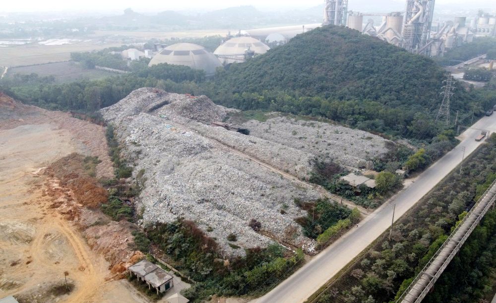 Bãi rác Núi Voi ở phường Bỉm Sơn