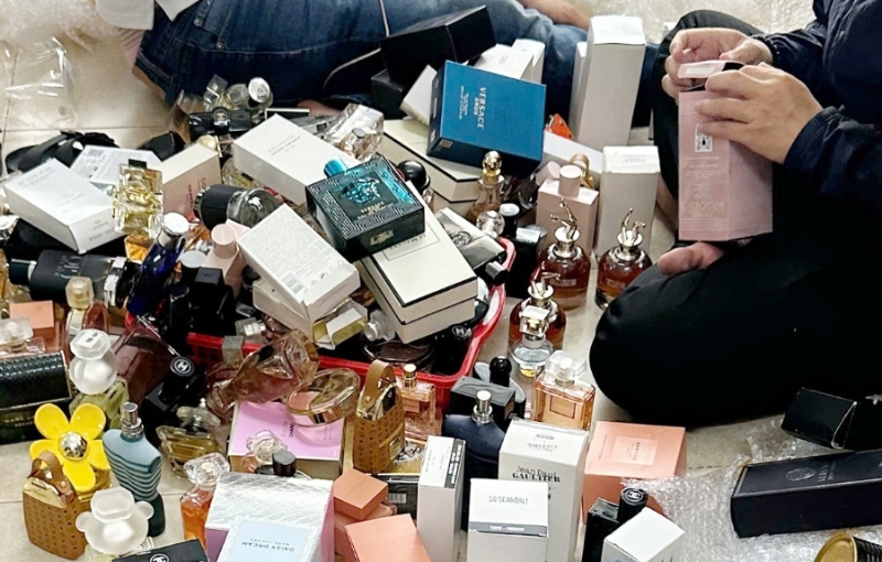 More efforts to crack down on smuggling, counterfeit goods