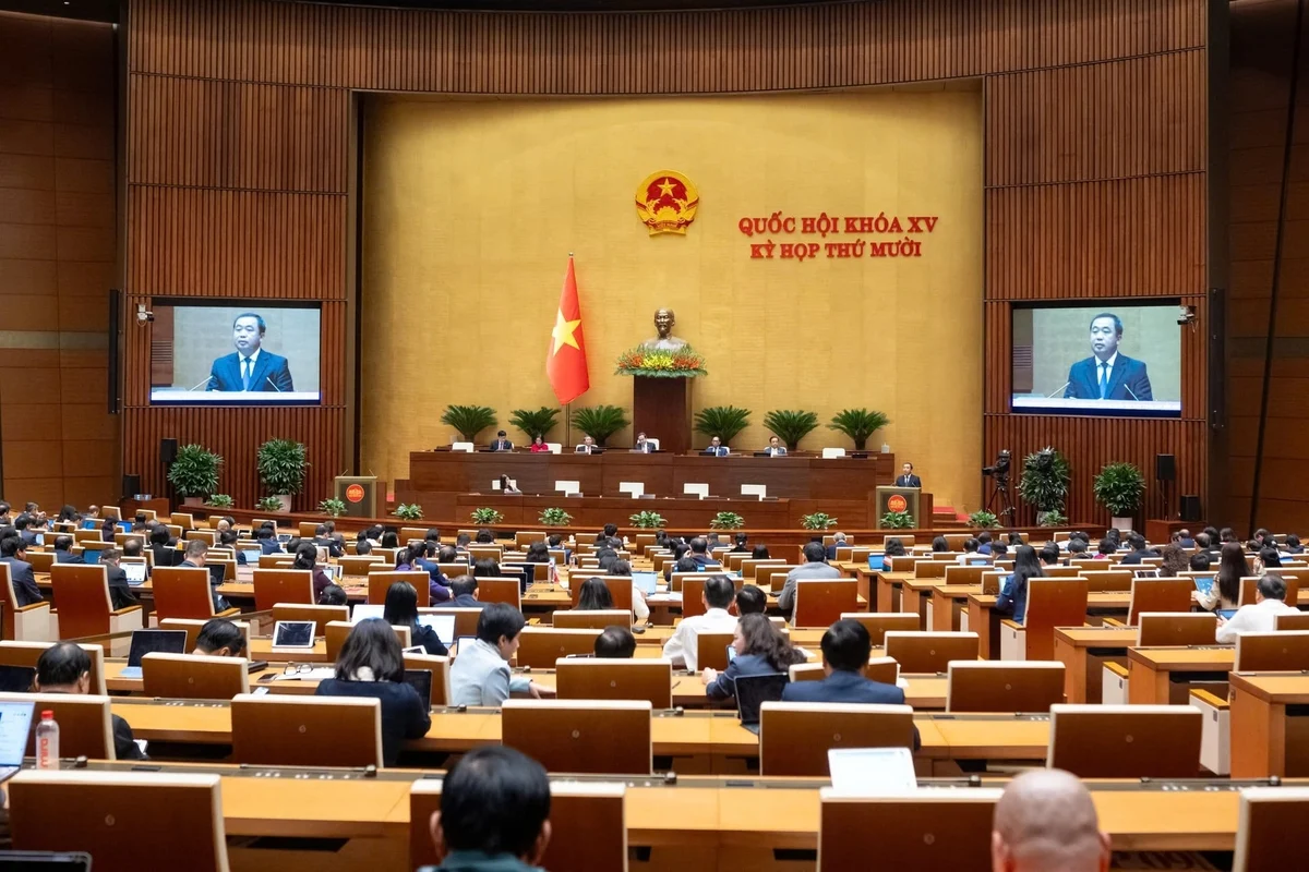 Quốc hội thông qua Luật sửa đổi, bổ sung một số điều của Luật Địa chất và khoáng sản, hoàn thiện quy định về lấy mẫu, giấy phép khai thác và thống nhất pháp luật.