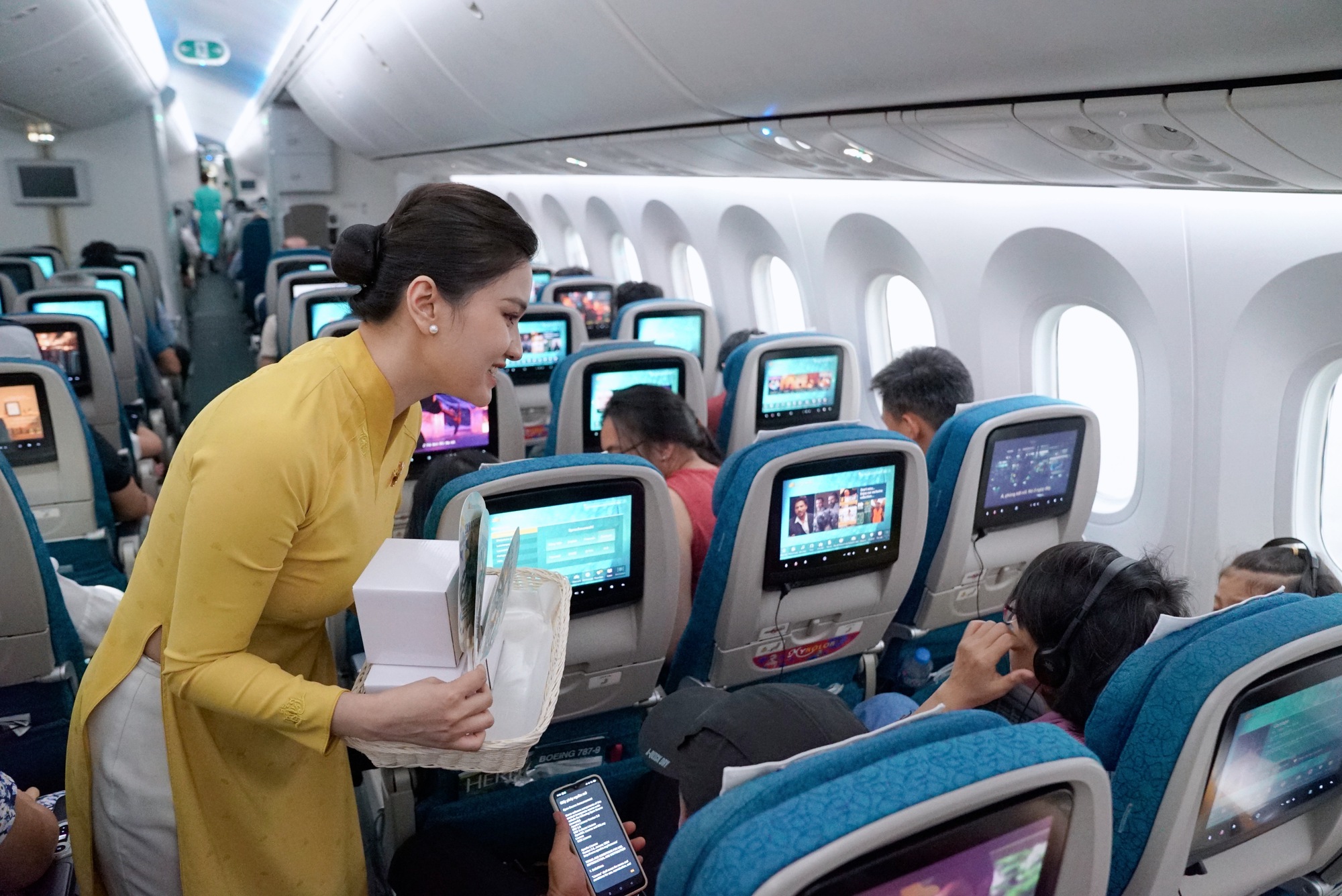 Nhiều chuyến bay từ TP.HCM đi Hà Nội vào giai đoạn cận Tết hiện đã đạt tỷ lệ lấp đầy trên 80%.