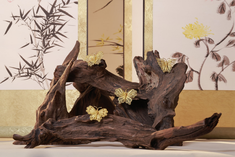 Sản phẩm của Borland ứng dụng kỹ thuật kim hoàn truyền thống của hoàng gia Trung Quốc.