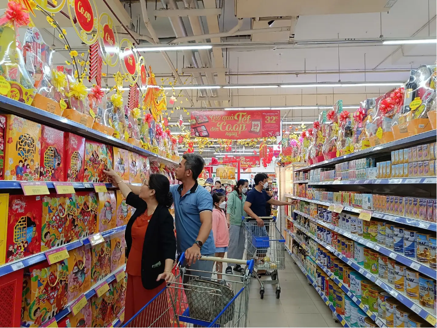 Giỏ quà Tết Saigon Co.op gồm ba phân khúc Sum Vầy, Phúc Lộc, Đoàn Viên.