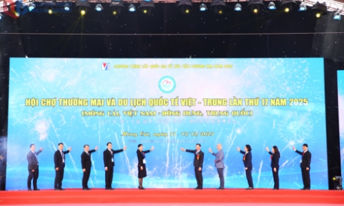 Khai mạc Hội chợ Thương mại và Du lịch quốc tế Việt - Trung lần thứ 17