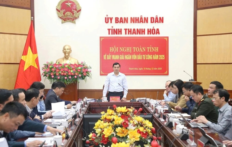 Lãnh đạo UBND tỉnh Thanh Hóa chủ trì hội nghị trực tuyến đẩy mạnh giải ngân vốn đầu tư công năm 2025