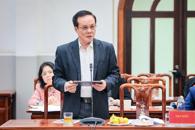 PGS. TS. Lê Bá Trình, nguyên Phó Chủ tịch Uỷ ban Trung ương Mặt trận Tổ quốc Việt Nam phát biểu tại Hội thảo. Ảnh: Mặt trận.