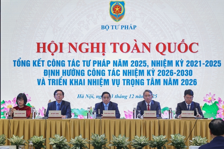 Thủ tướng Phạm Minh Chính dự Hội nghị toàn quốc tổng kết công tác tư pháp năm 2025 - Ảnh: VGP