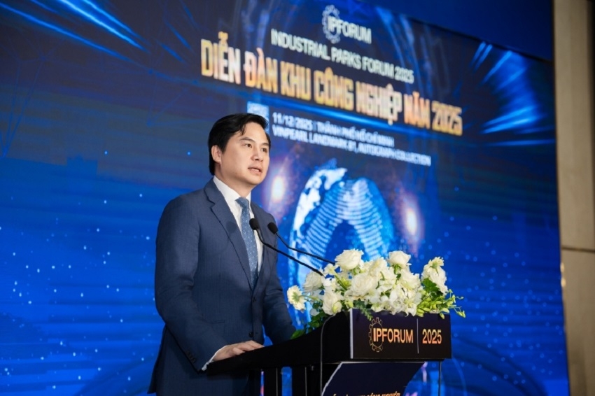 Ông Nguyễn Đồng Trung, Phó Cục trưởng Cục Ngoại vụ, Bộ Ngoại giao: 