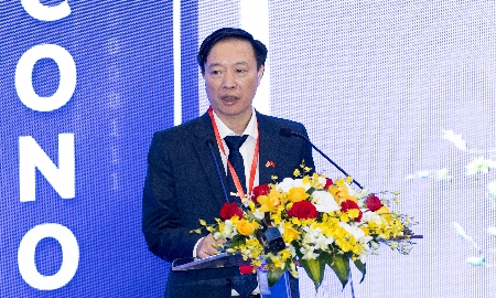 Thiếu tướng Nguyễn Ngọc Cương, Giám đốc Trung tâm Dữ liệu quốc gia, Phó Chủ tịch Hiệp hội Dữ liệu quốc gia phát biểu bế mạc hội thảo.