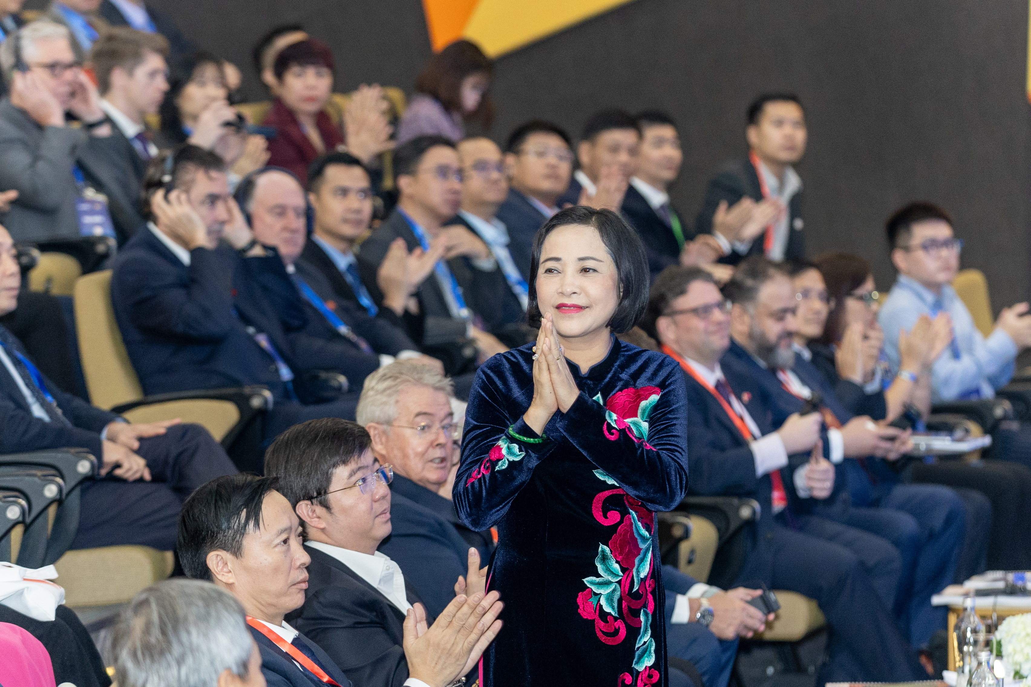 Hội thảo có sự tham dự của bà Nguyễn Thị Thanh, Phó Chủ tịch Quốc hội.