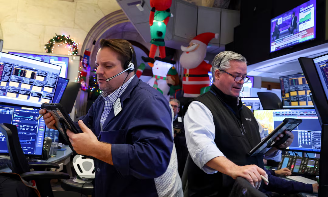 Chứng khoán Mỹ sụt mạnh vì cổ phiếu công nghệ bị xả, giá dầu đi xuống