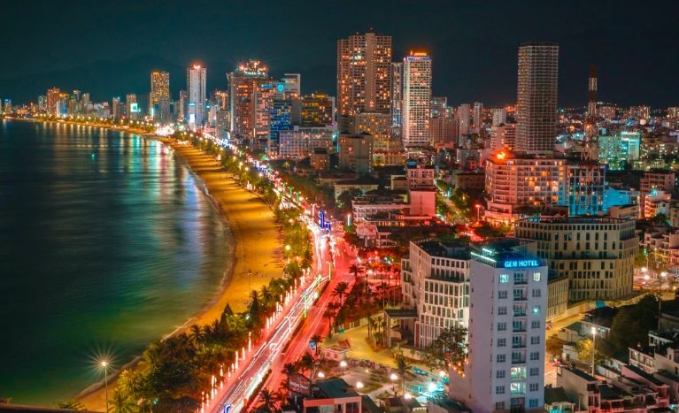 ADB increases growth forecast for Vietnam to 7.4 per cent in 2025