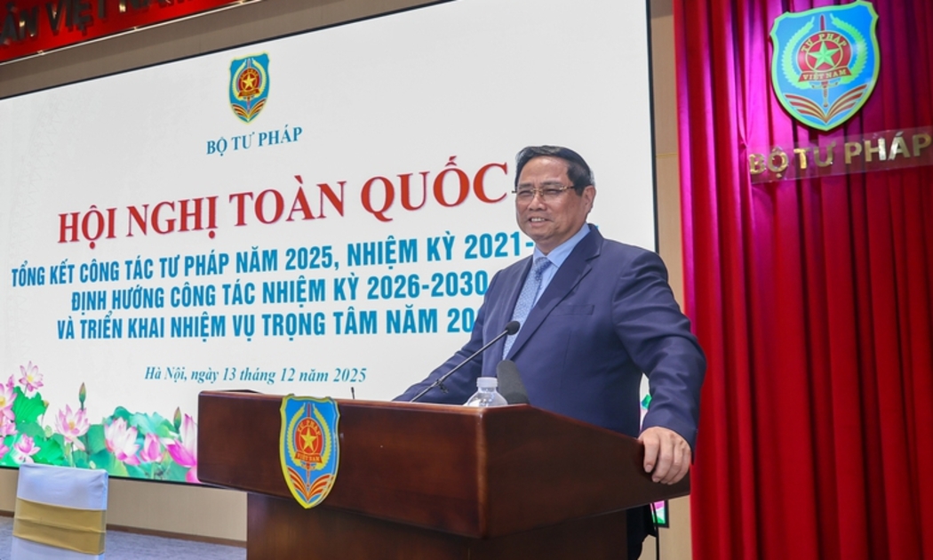 Thể chế, pháp luật phải trở thành năng lực cạnh tranh quốc gia